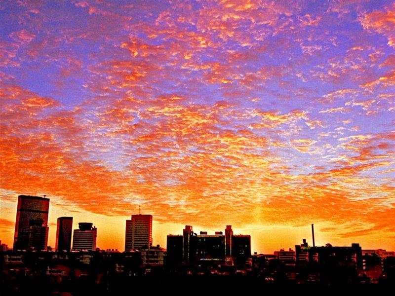 昆明的火燒云 http://www.rjxysw.com/