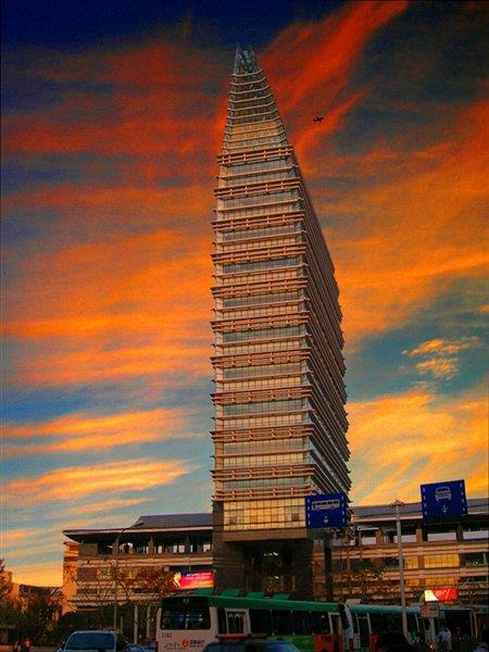 昆明市五華區政府大樓 http://www.rjxysw.com/ 