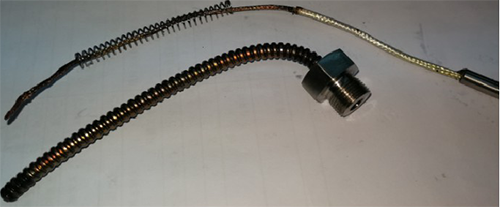 Pt100鉑熱電阻引線燒斷位置分解后內(nèi)外部燒毀情況